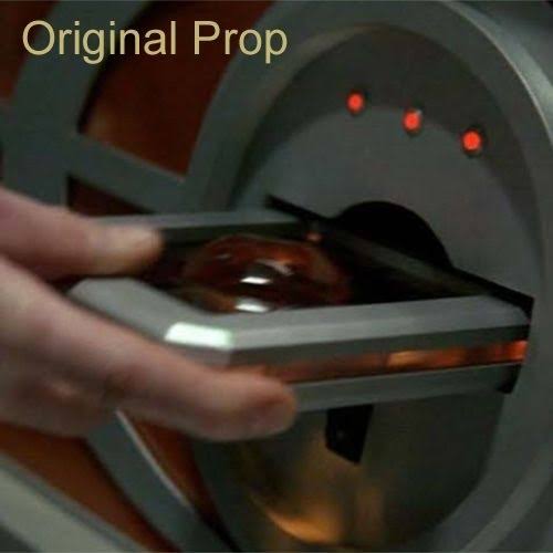 James Bond - Goldeneye Limited Edition Prop Replica H3098