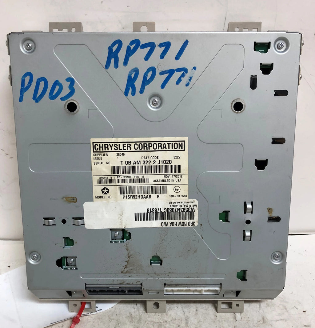 11-13 Dodge Caravan Roof Mounted Entertainment Display Screen A148