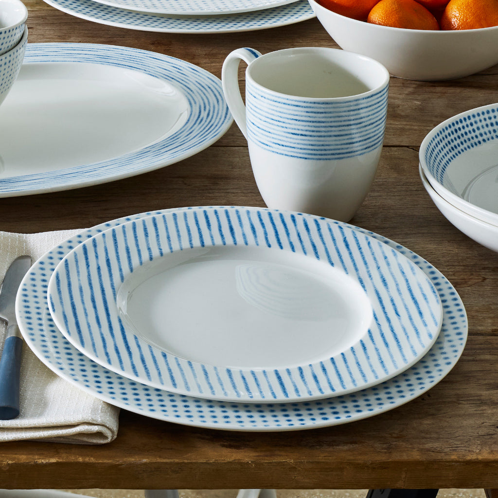 Set of 4 Blue Salad Plates C25056