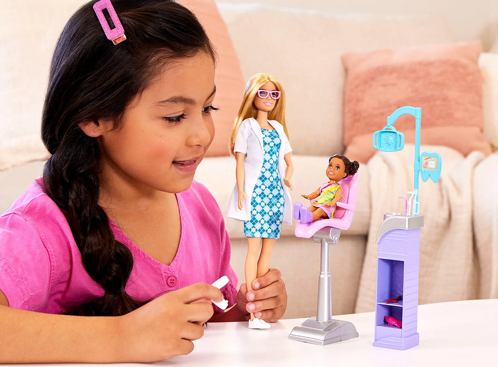Doll Playset with 2 Dolls, Exam Chair & Dental Tools H230