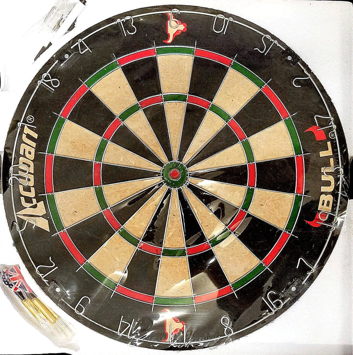 Dartboard Cabinet and Set X677