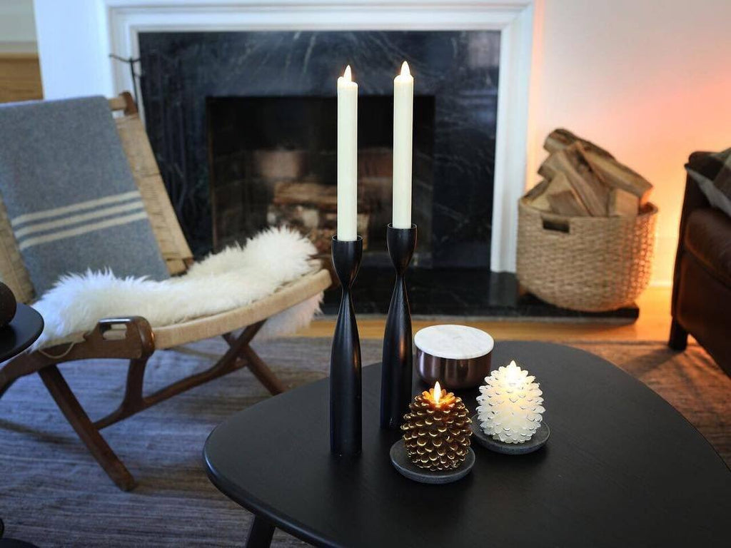 Flameless Pine Cone Candle I27285
