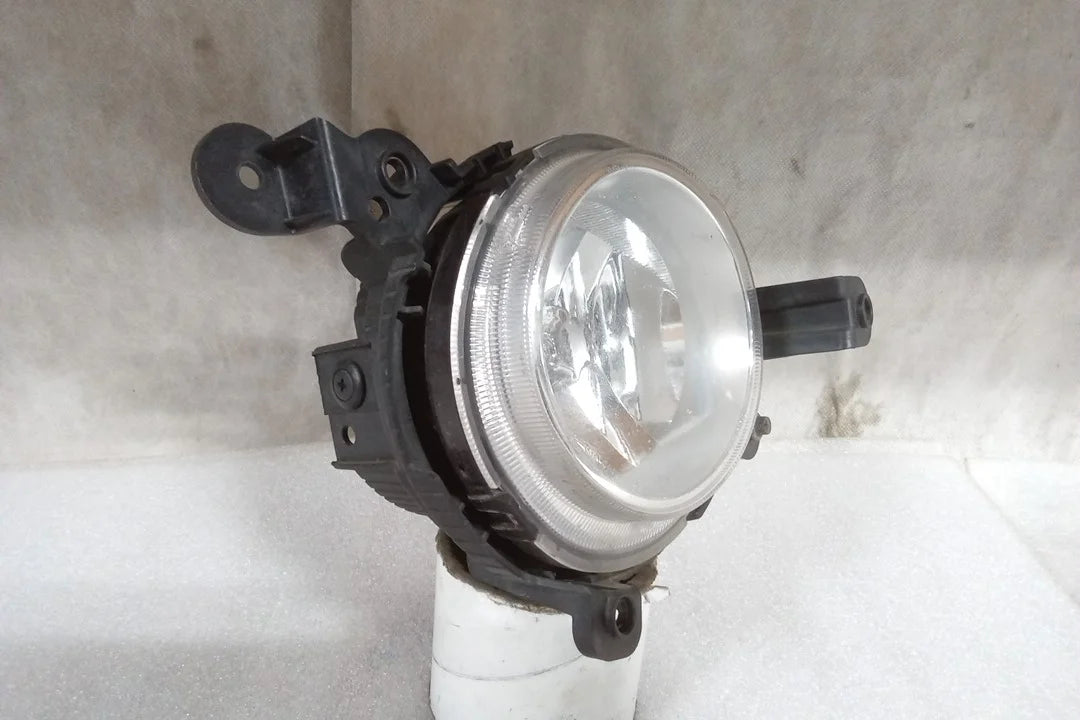Passenger Side Fog Driving Lamp C139