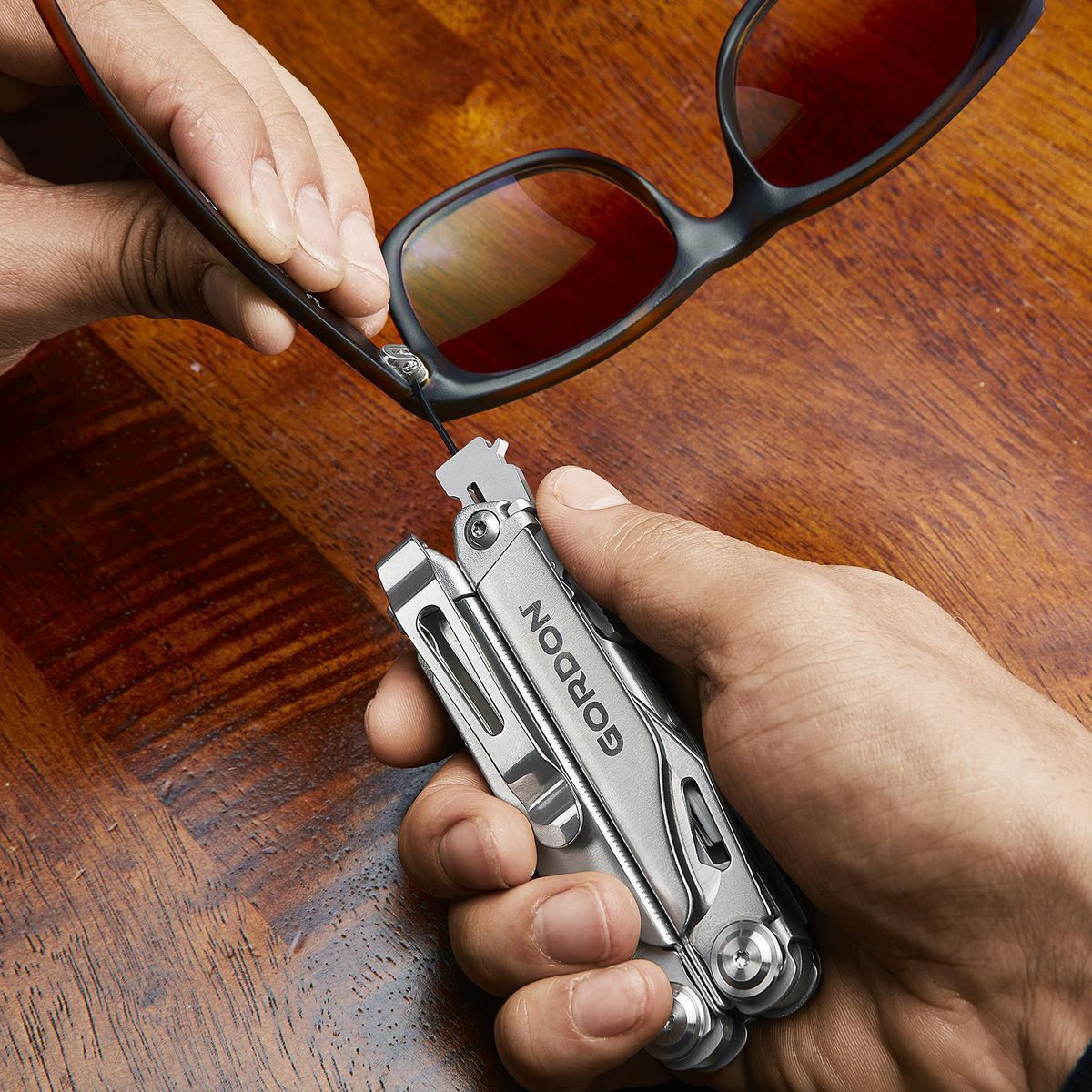 20-in-1 Multi-Tool K223