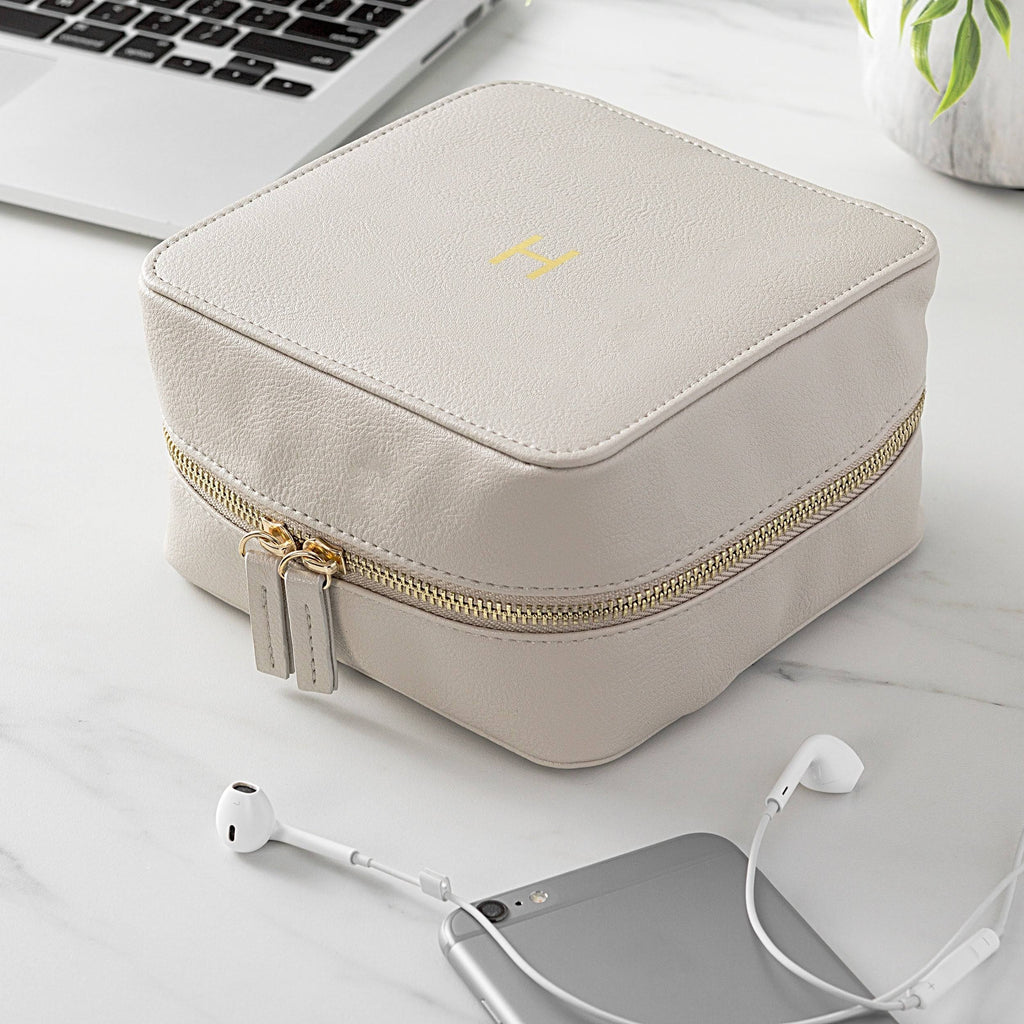 Pebble Travel Tech Case J255547