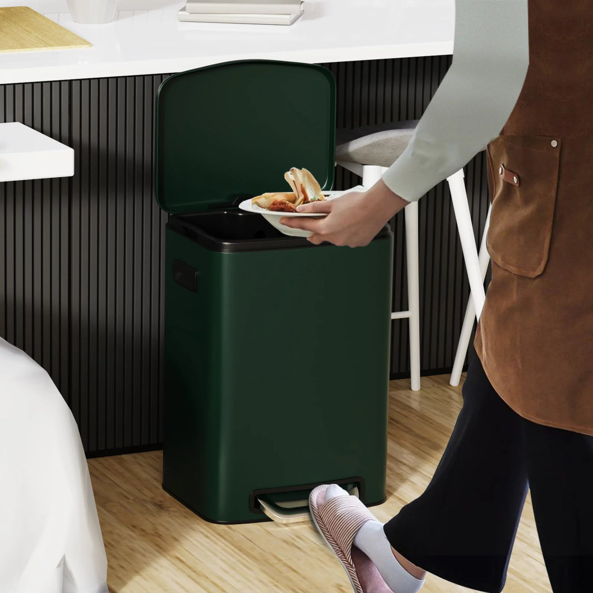 13 Gallon 50L Stainless Steel Trash Can with Lid O4964