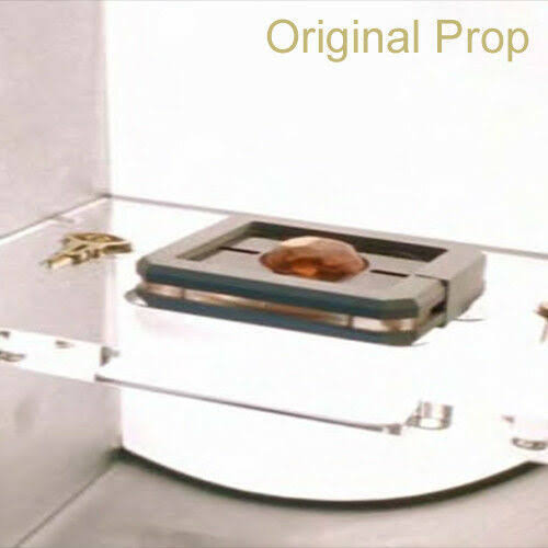 James Bond - Goldeneye Limited Edition Prop Replica H3098