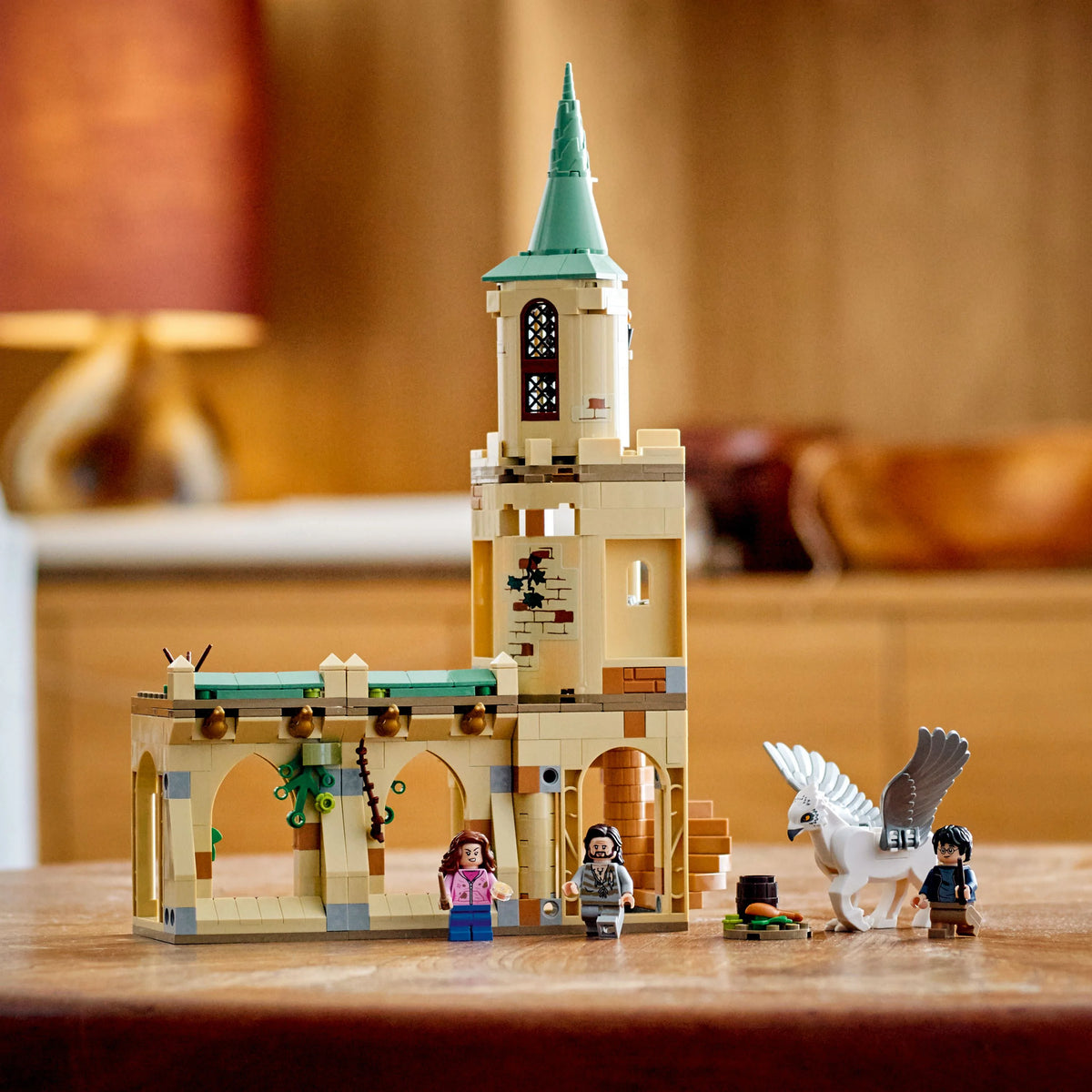 LEGO Harry Potter Hogwarts Courtyard Castle Tower Toy with Buckbeak Hippogriff Figure and Prison Cell C240