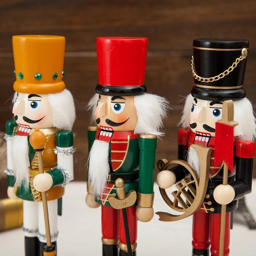 25cm Wooden Nutcracker Christmas Ornaments F45920