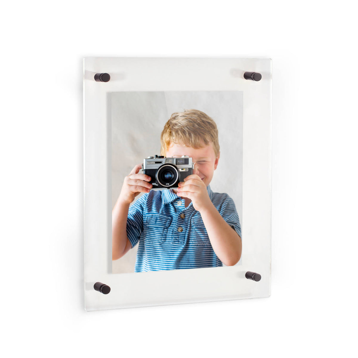 Acrylic Floating Frame for Pictures Up to 22x27 Inches with Black Acrylic Standoff Q124