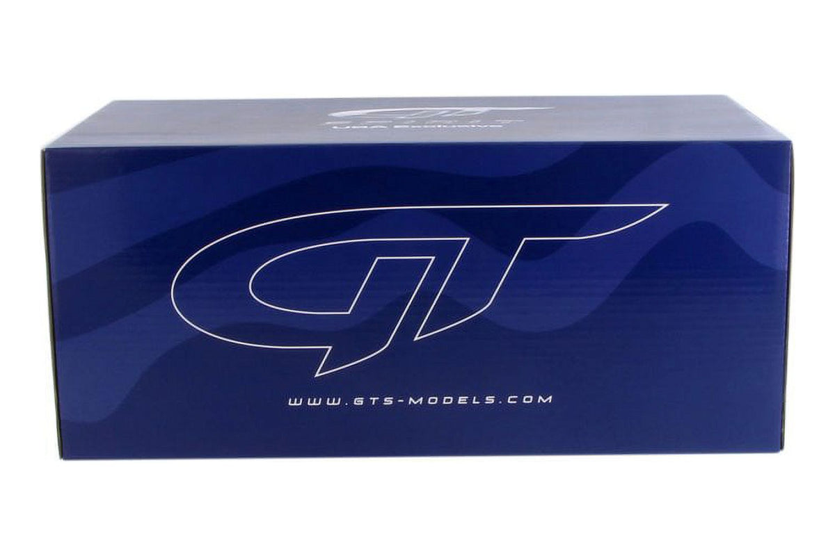 1/18 scale Resin Model Toy Car I219109