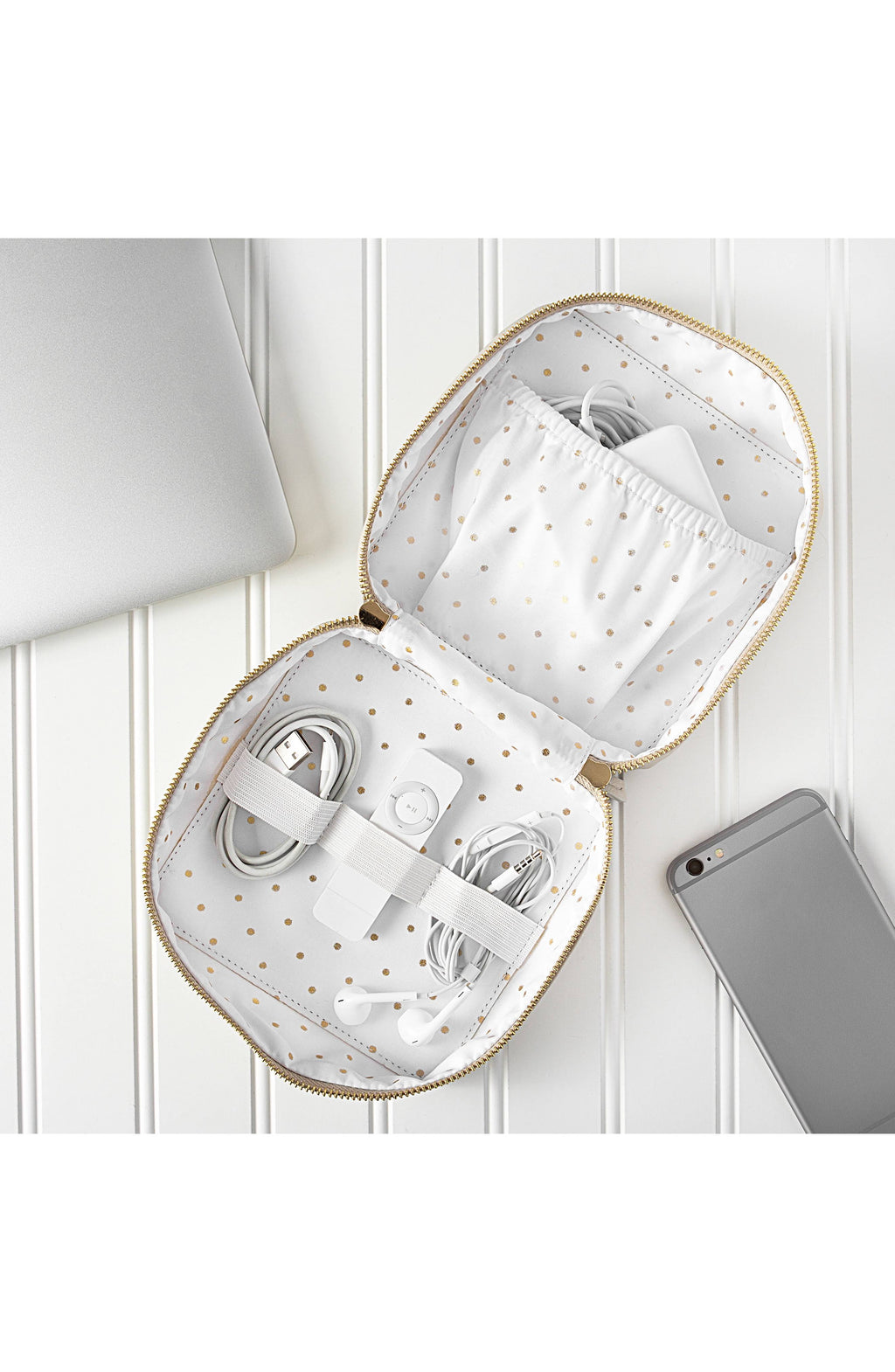 Pebble Travel Tech Case J255547